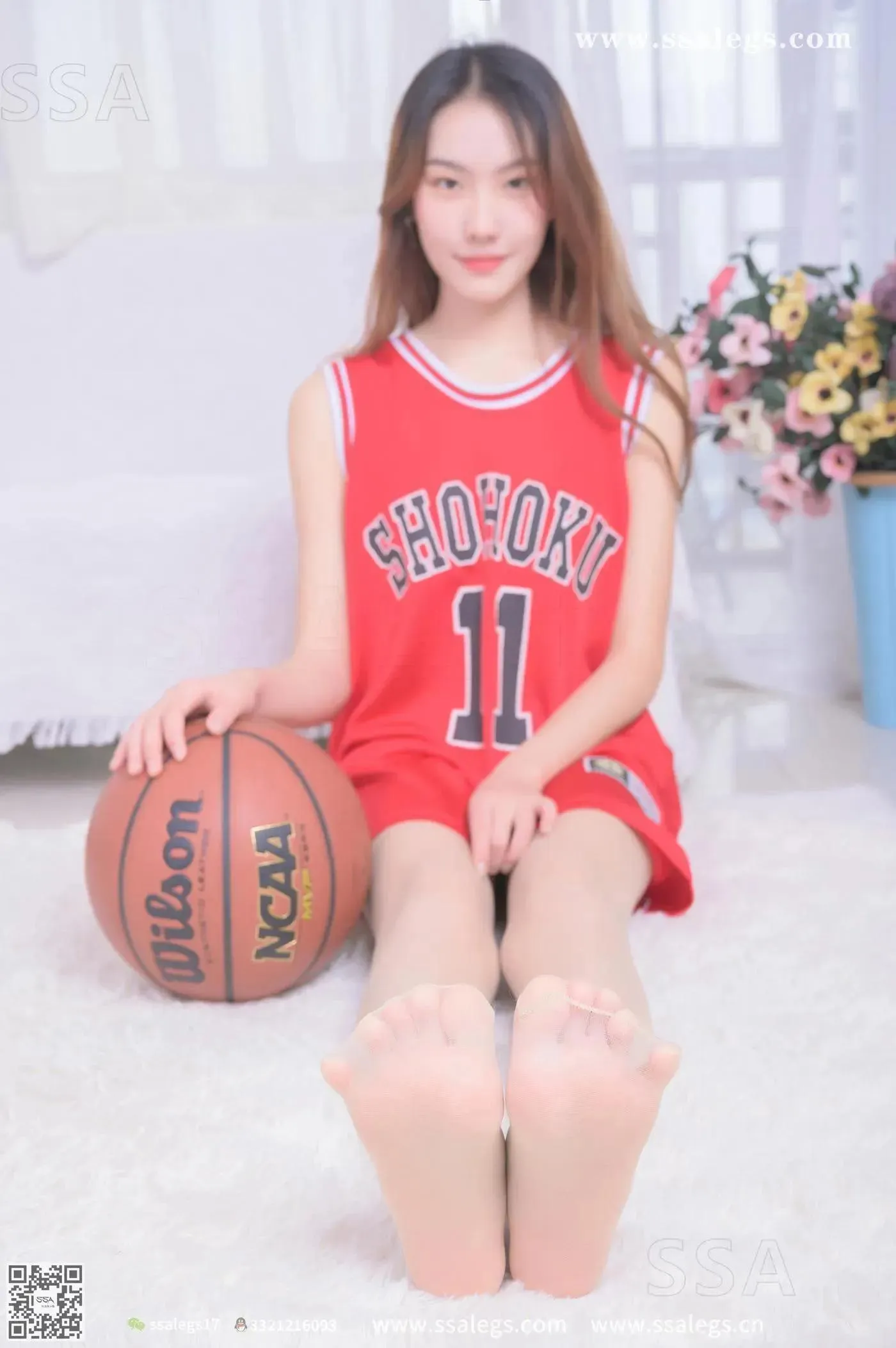 [SSA丝社]超清写真 NO.325 素素小姐姐放假在家穿丝袜陪你玩篮球(下) [79P]插图8